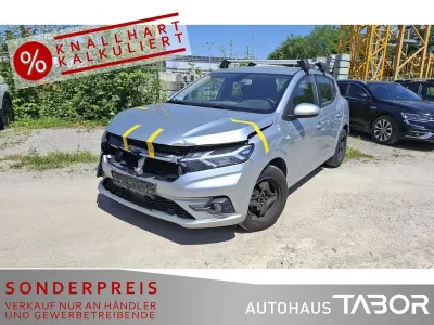 Gebraucht Dacia Sandero Comfort 101 PS (74 kW) 2021 Silber Limousine