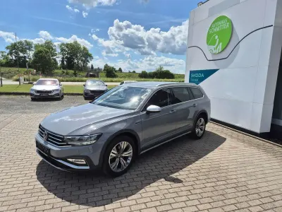 Gebraucht VW Passat Alltrack 200 PS (147 kW) 2022 Grau Kombi