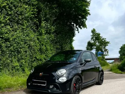 Gebraucht Abarth 595 70th Anniversary 179 PS (131 kW) 2019 Schwarz Kleinwagen