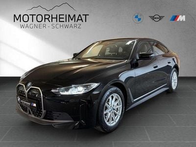 Second-hand BMW i4 Sport Line 250 kW (340 CP) 2023 Negru Berlinǎ