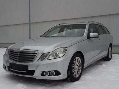 Gebraucht Mercedes E220 170 PS (125 kW) 2011 Silber Kombi