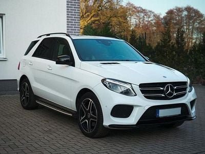 Weiß Gebraucht 2017 Mercedes GLE350 AMG SUV | 28.990 € (Guter Preis)