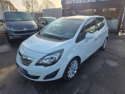 Weiß Gebraucht 2012 Opel Meriva Innovation Van / Kleinbus | 4.299 € (Etwas zu teuer)