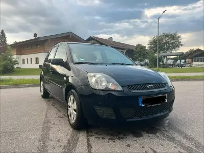 Gebraucht Ford Fiesta 60 PS (44 kW) 2007 Blau Kleinwagen