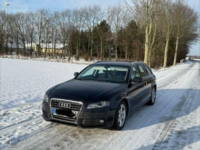 Schwarz Gebraucht 2011 Audi A4 Ambition Kombi | 5.500 € (Guter Preis)
