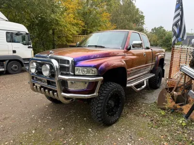 Gebraucht Dodge Ram 230 PS (169 kW) 1995 Violett Pickup