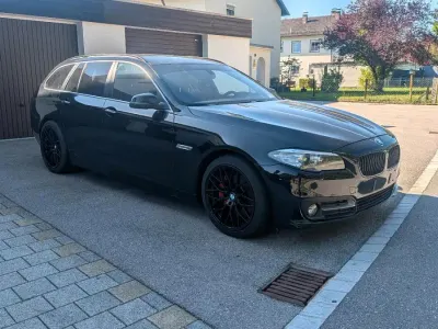 Gebraucht BMW 530 258 PS (189 kW) 2026 Schwarz Limousine