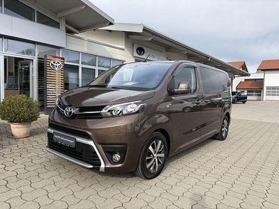 Usata Toyota Proace Verso Comfort 177 CV (130 kW) 2021 Marrone Station wagon