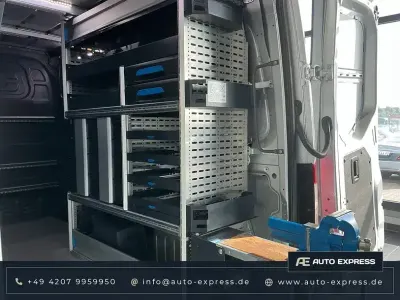 Gebraucht Mercedes Sprinter 170 PS (125 kW) 2023 Silber Van