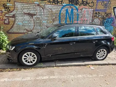 Gebraucht Audi A3 116 PS (85 kW) 2016 Schwarz Limousine