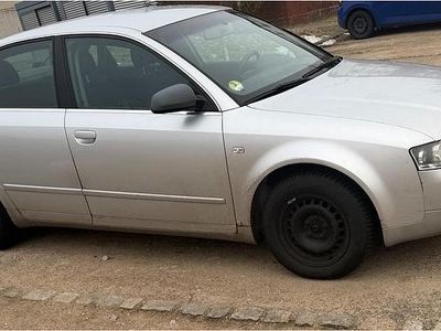 Silber Gebraucht 2005 Audi A4 Limousine | 2.900 € (Teuer)