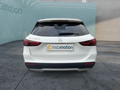 Gebraucht Mercedes GLA250 Style 160 PS (117 kW) 2022 Weiß SUV