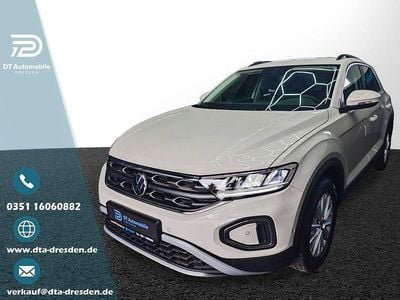 Nouă VW T-Roc Life 116 CP (85 kW) 2026 Gri SUV