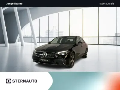 Gebraucht Mercedes C300e Avantgarde 313 PS (230 kW) 2024 Unilack schwarz uni Limousine