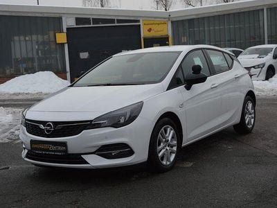 Weiß Gebraucht 2021 Opel Astra Limousine | 12.900 € (Fairer Preis)