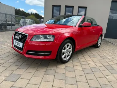 Gebraucht Audi A3 Cabriolet Attraction 105 PS (77 kW) 2010 Rot Cabrio