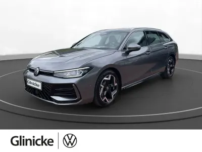 Neu VW Passat R-line 193 PS (141 kW) 2026 Grau Kombi