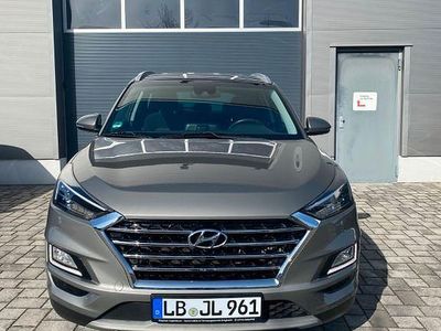 Gebraucht Hyundai Tucson Style 177 PS (130 kW) 2019 Grau SUV