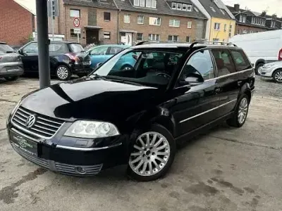 Usata VW Passat Exclusive 131 CV (96 kW) 2004 Nero Station wagon
