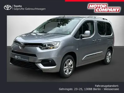 Gebraucht Toyota Proace Verso City 131 PS (96 kW) 2021 Bismutsilber Kombi
