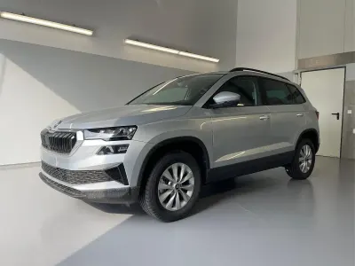 Nouvelle Skoda Karoq Selection 150 ch (110 kW) 2026 Argent SUV