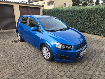 Blau Gebraucht 2011 Chevrolet Aveo LT Limousine | 3.800 € (Etwas zu teuer)