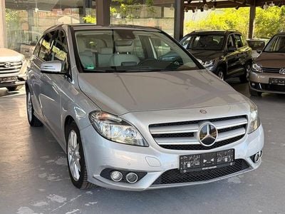 Brugt Mercedes B200 136 HK (100 kW) 2012 Sølv MPV