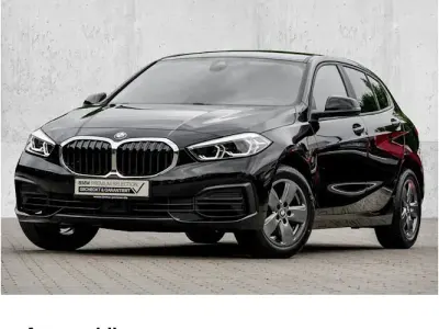 Używany BMW 116 Advantage 109 KM (80 kW) 2023 Czarny Hatchback