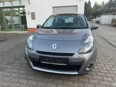 Gebraucht Renault Clio II 75 PS (55 kW) 2011 Grau Limousine