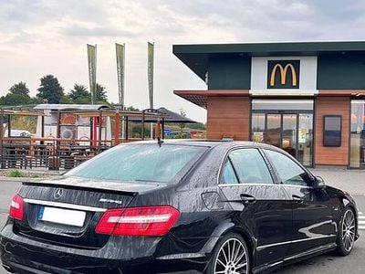 Mercedes E350