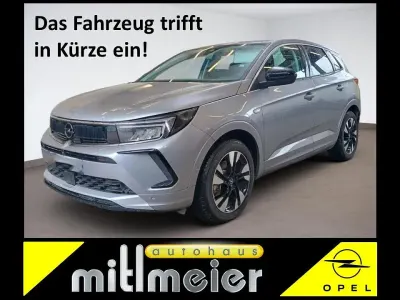 Gebraucht Opel Grandland X Elegance 224 PS (164 kW) 2023 Grau quarz silber met. SUV