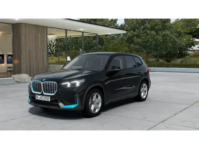 Używany BMW iX1 Performance 225 kW (306 KM) 2023 Czarny SUV