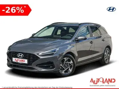 Neu Hyundai i30 150 PS (110 kW) 2026 Grün Kombi