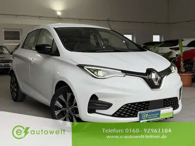 Gebraucht Renault Zoe Evolution 100 kW (136 PS) 2022 Arktikweiß Kleinwagen