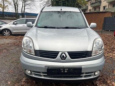 Grau Gebraucht 2006 Renault Kangoo Privilege Van / Kleinbus | 2.490 €