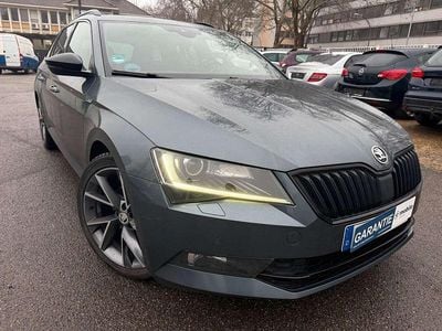 Gebraucht Skoda Superb Sport 190 PS (139 kW) 2016 Grau Kombi