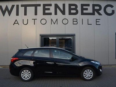 Gebraucht Hyundai i30 Classic 110 PS (80 kW) 2015 Schwarz Kombi