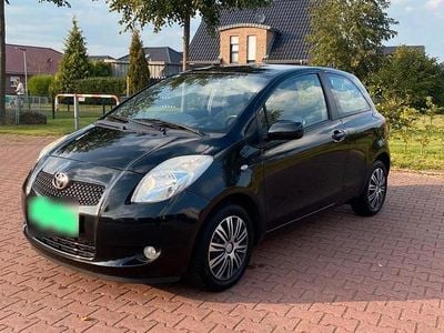 Gebraucht Toyota Yaris 69 PS (50 kW) 2008 Schwarz Kleinwagen
