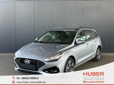 Neu Hyundai i30 GO! 101 PS (74 kW) 2025 Shimmering silver Kombi