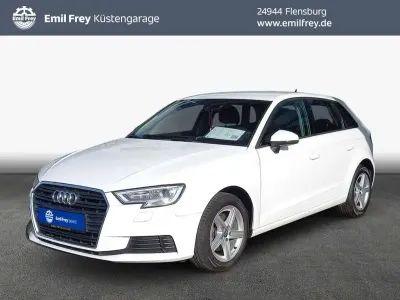 Gebraucht Audi A3 Comfort 116 PS (85 kW) 2020 Weiß Limousine