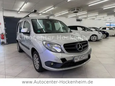 Używany Mercedes Citan 109 90 KM (66 kW) 2014 Srebrny Kombi