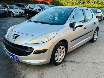 Gebraucht Peugeot 207 Filou 73 PS (53 kW) 2007 Grau Limousine