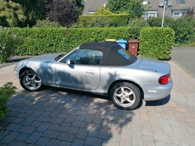 gebraucht Mazda MX5 NB mit neuen Dach