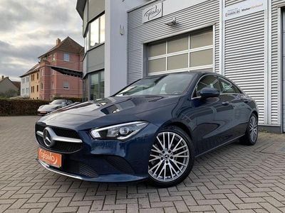 Gebraucht Mercedes CLA200 163 PS (119 kW) 2019 Blau Limousine
