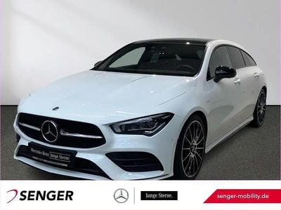 Weiß Gebraucht 2021 Mercedes CLA220 AMG Limousine | 28.690 € (Fairer Preis)