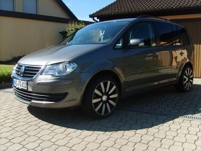 Gebraucht VW Touran United 190 PS (139 kW) 2009 Grau metallic Van / Kleinbus