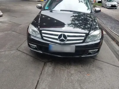 Gebraucht Mercedes C220 Classic 170 PS (125 kW) 2008 Schwarz Limousine