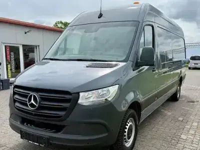 Gebraucht Mercedes Sprinter 190 PS (139 kW) 2020 Grau Van