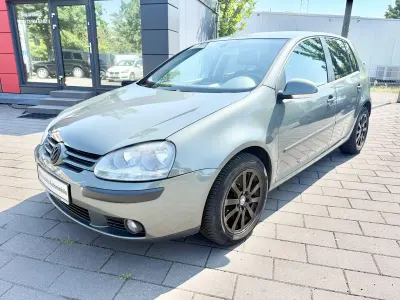 Gebraucht VW Golf IV Comfortline 116 PS (85 kW) 2004 Grün Limousine