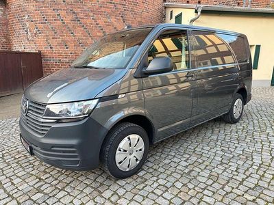 Grau Gebraucht 2021 VW Transporter Van | 25.880 € (Fairer Preis)